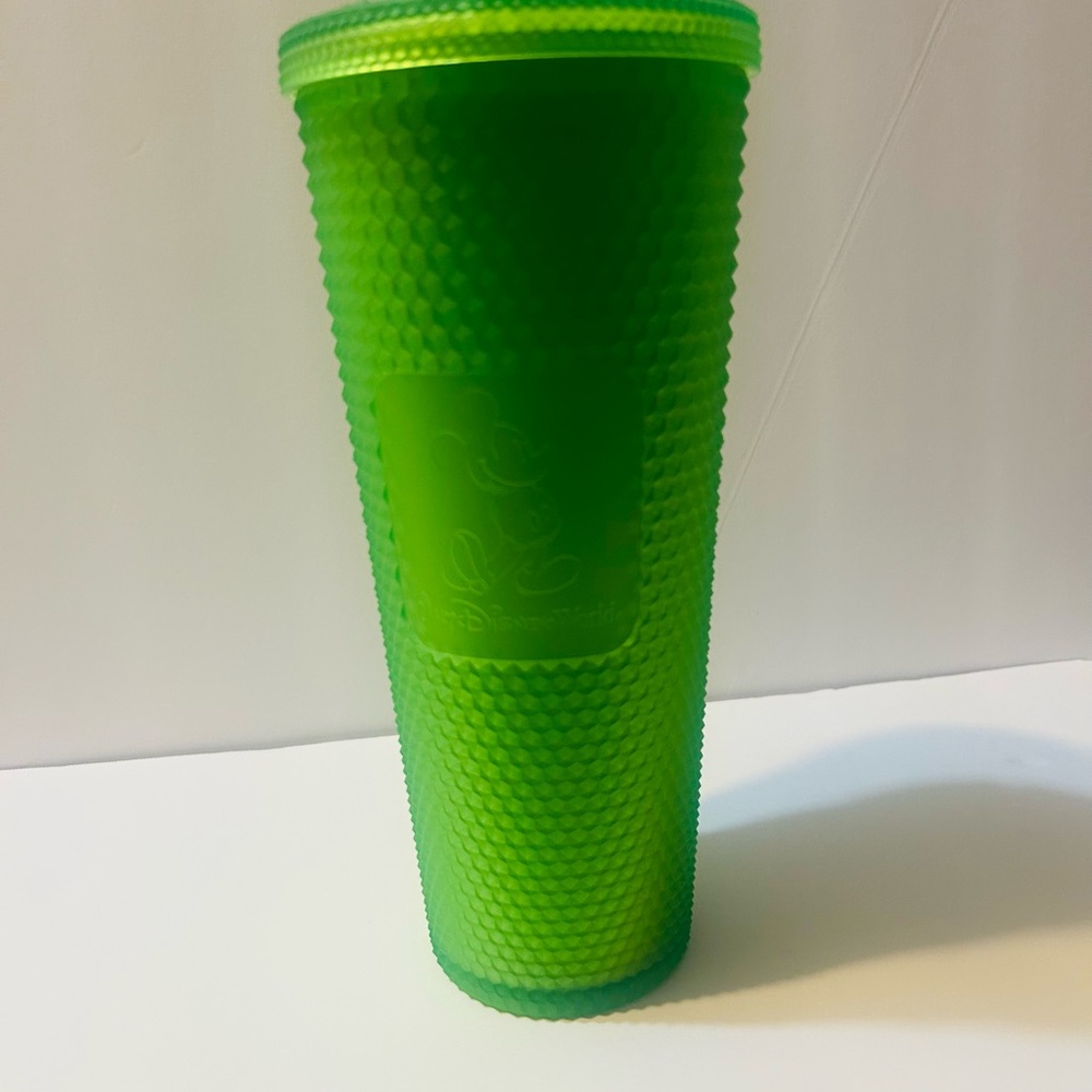 Tumbler STARBUCKS X DISNEY oogie boogie green studded tumbler
disney world